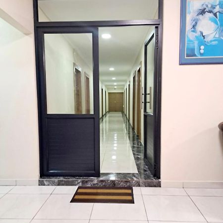 Supa Lodge Parow Luaran gambar